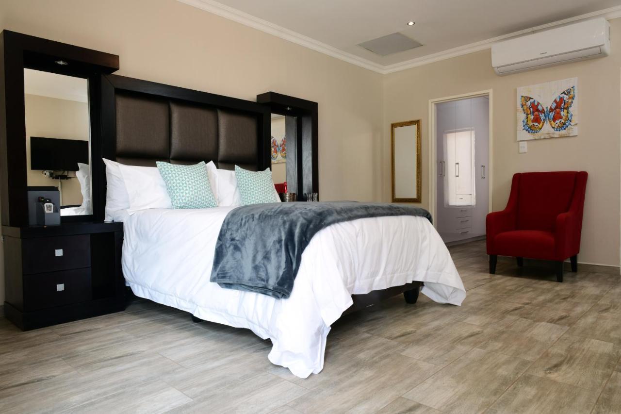 Rnb Guesthouse Roodepoort Luaran gambar