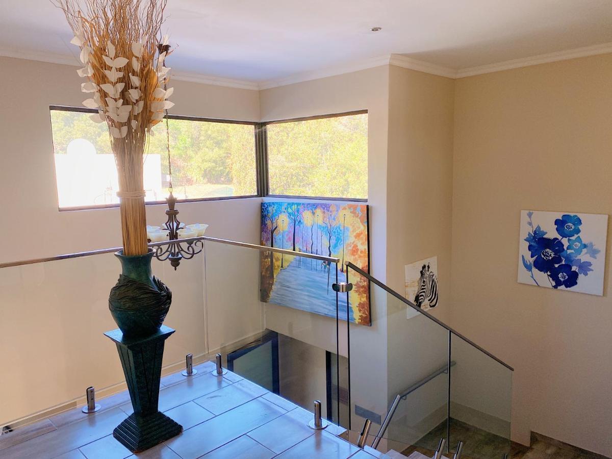 Rnb Guesthouse Roodepoort Luaran gambar